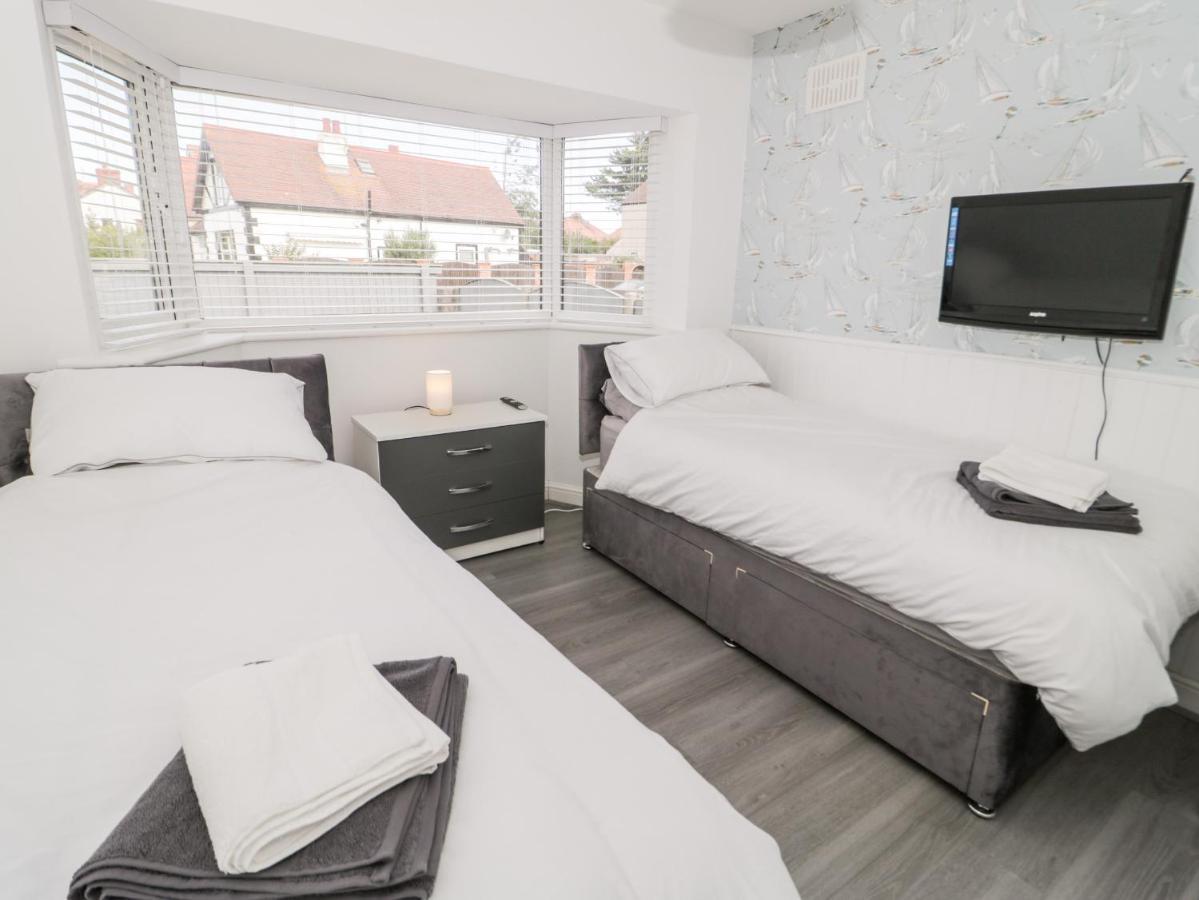 Seaside Retreat Vila Prestatyn Exterior foto